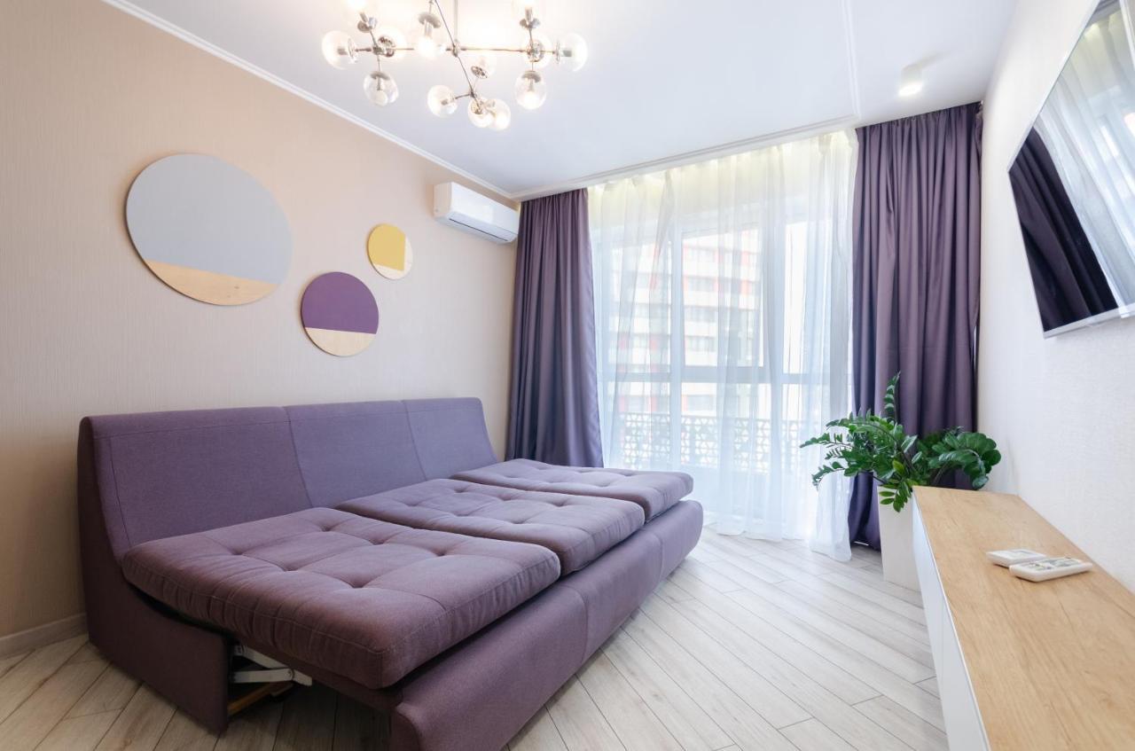 Petrovdom 41B-59B-90B-77B Stunning City View Apartments At Rc Kvartet, Central Railway Station Kiev Eksteriør billede