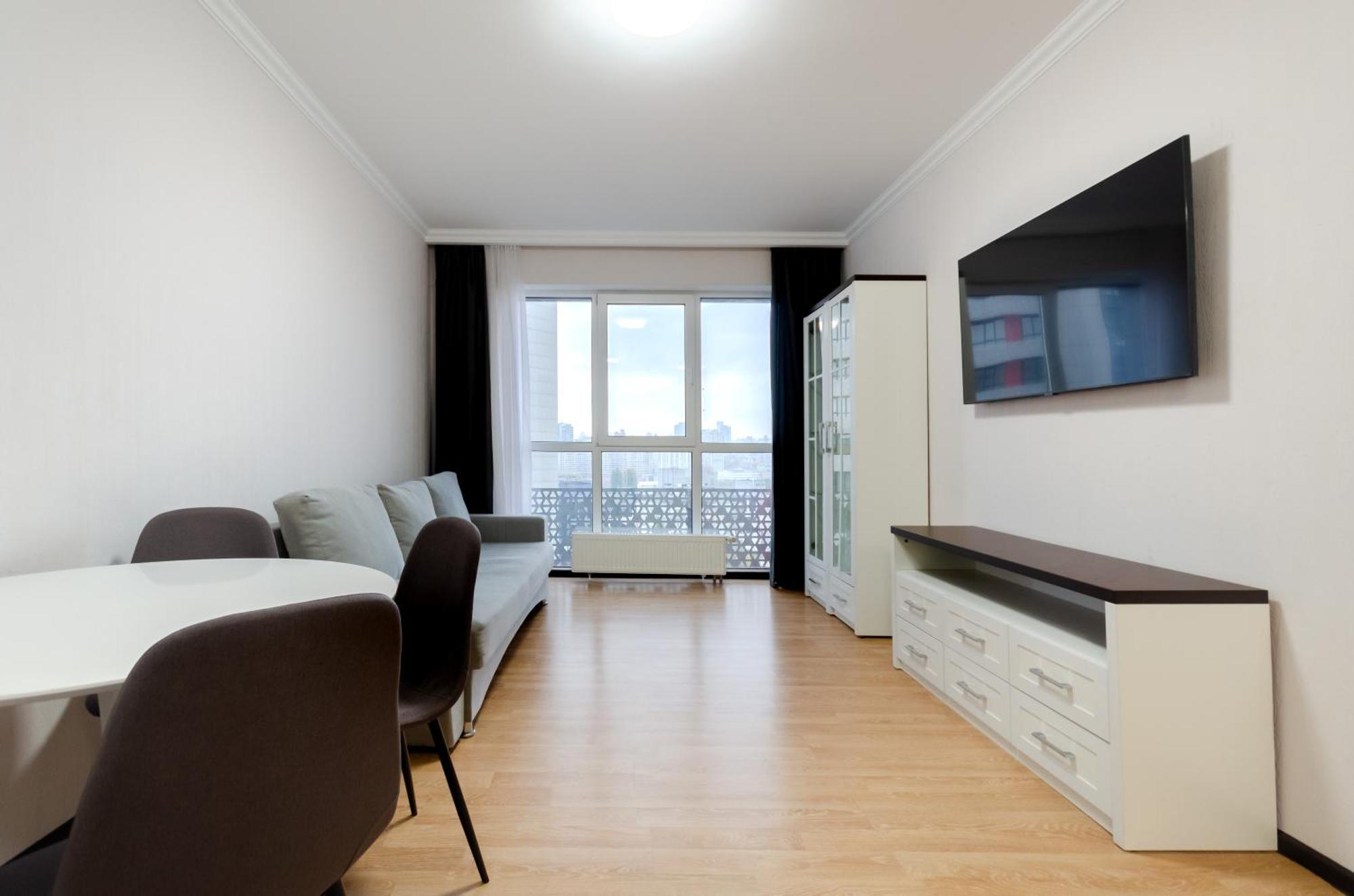 Petrovdom 41B-59B-90B-77B Stunning City View Apartments At Rc Kvartet, Central Railway Station Kiev Eksteriør billede