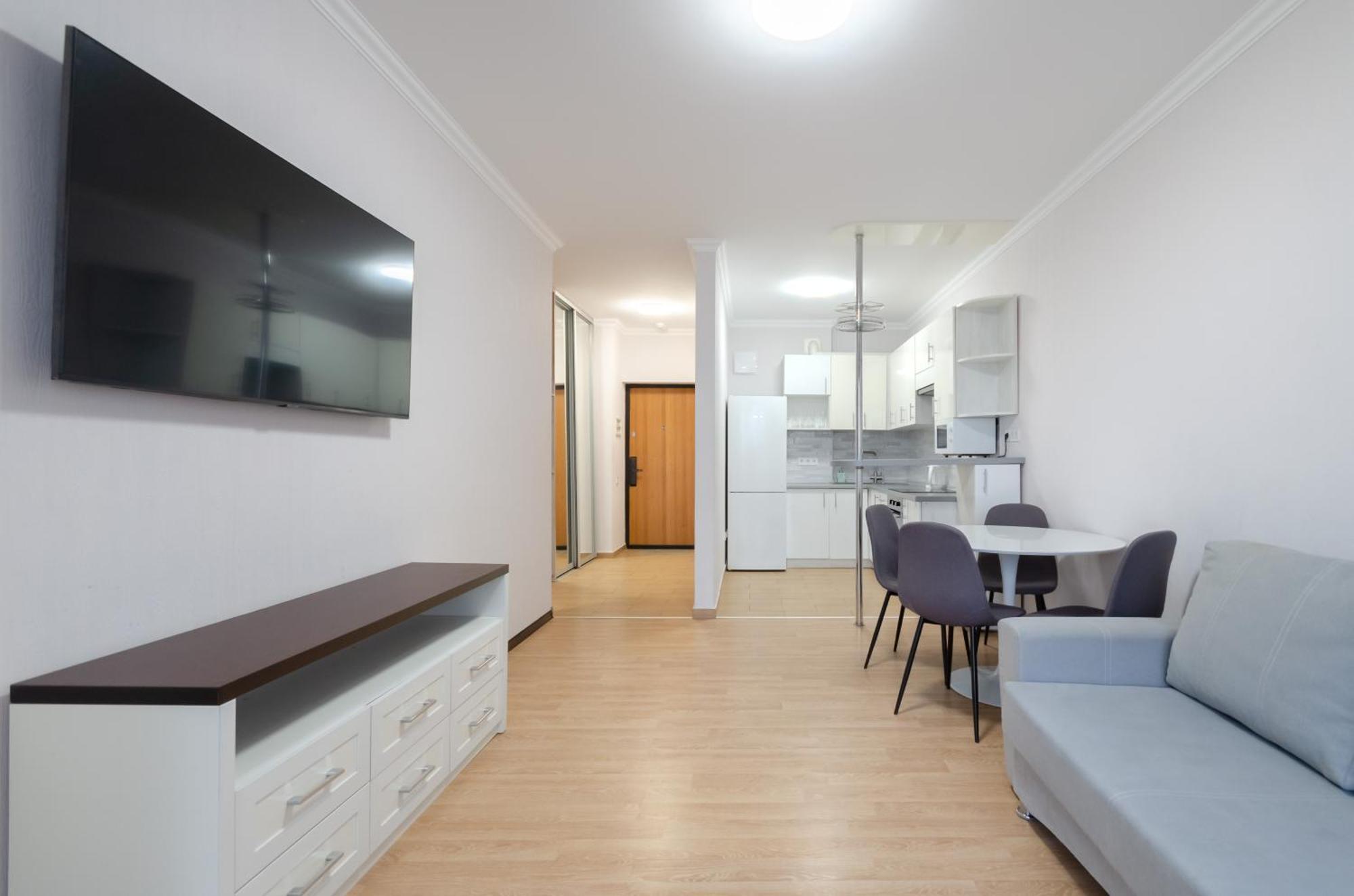 Petrovdom 41B-59B-90B-77B Stunning City View Apartments At Rc Kvartet, Central Railway Station Kiev Eksteriør billede